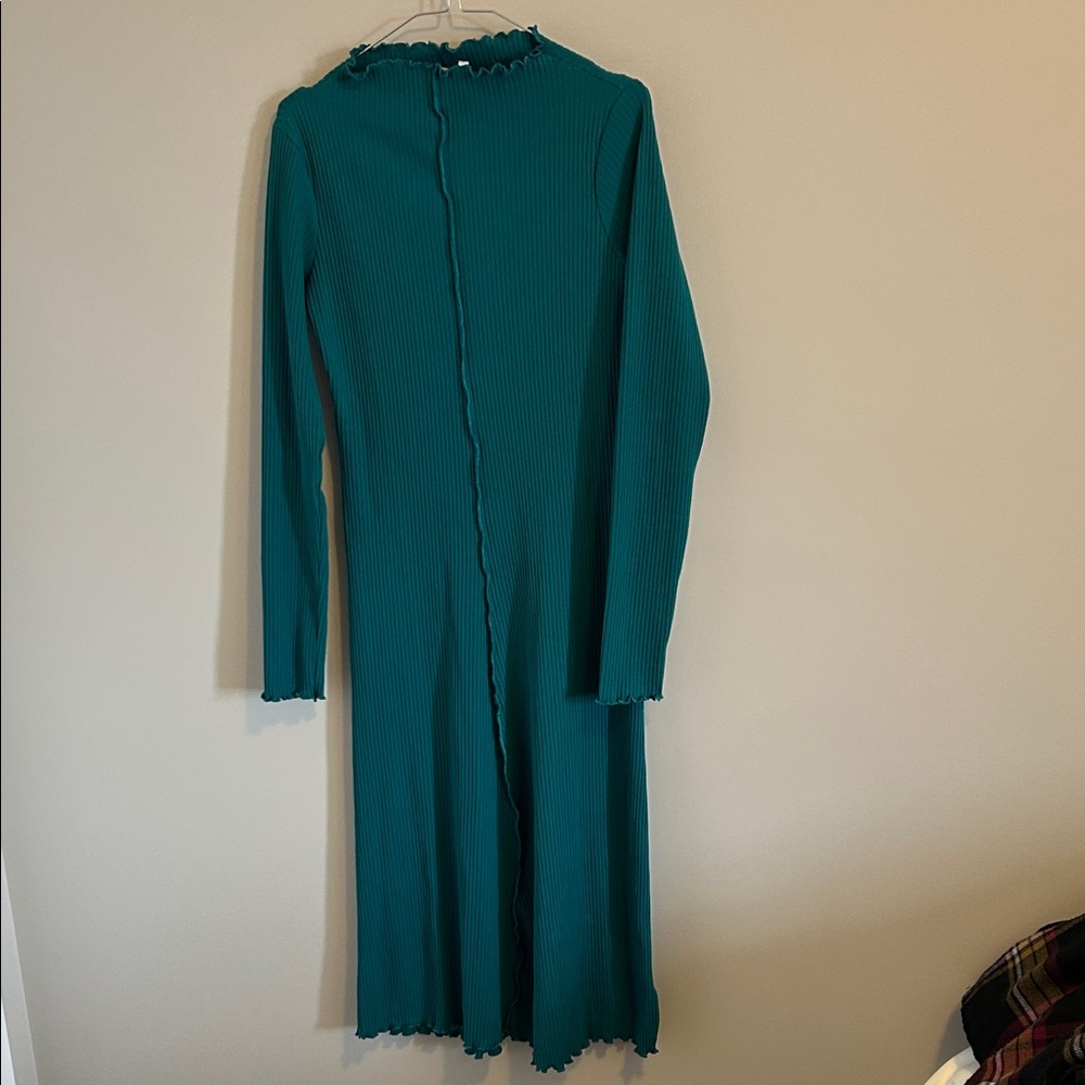 Chic Teal Long Sleeve Dress